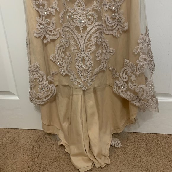 Beaded Lace Wedding/Evening Gown - Picture 4 of 8